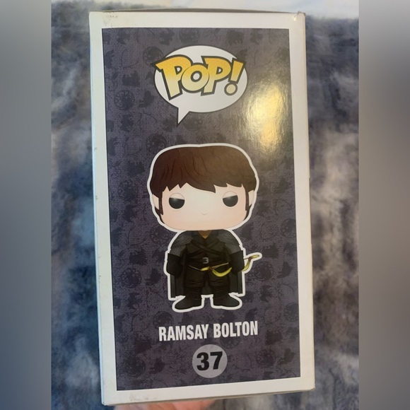 Funko Pop 37 Game of Thrones Ramsay Bolton (Gamestop Exclusive) figure - Picture 5 of 6